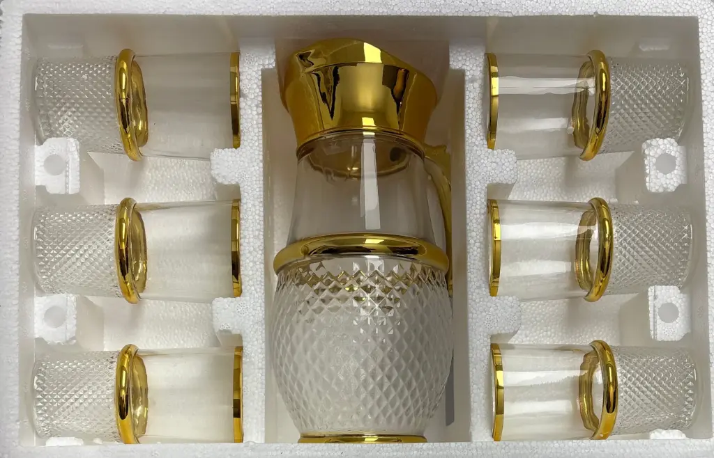 Royal Gold Diamond Glass Pitcher & 6 Piece Cup Set
